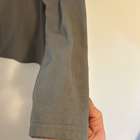 Women’s The North Face TKA 100 1/4 Zip Paisley Gray Pullover Fleece size Small - Picture 7 of 8